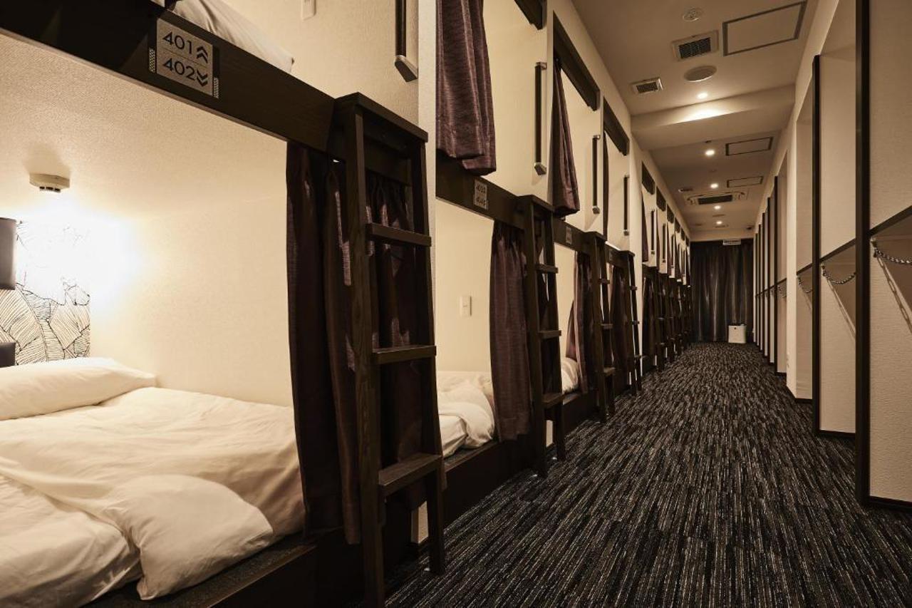 Hotel The Rock Осака Екстер'єр фото