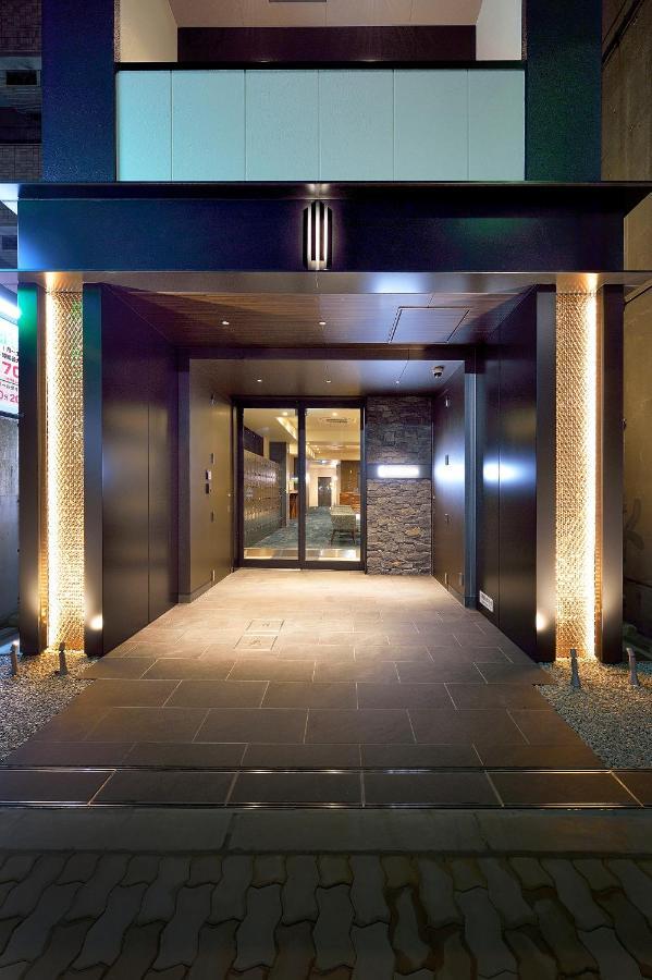 Hotel The Rock Осака Екстер'єр фото