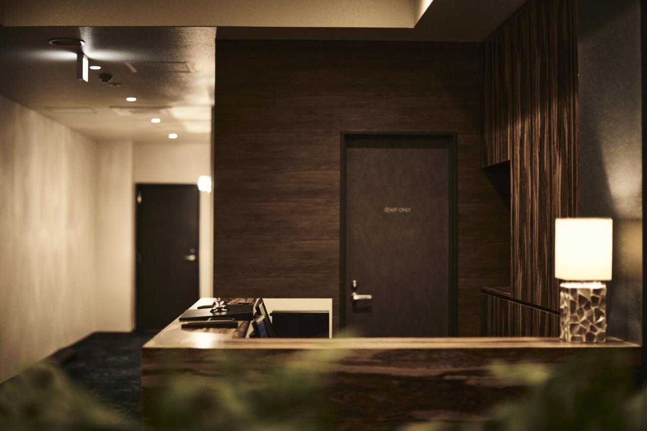 Hotel The Rock Осака Екстер'єр фото